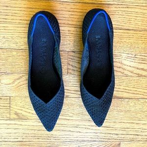 Rothy’s Point black like new